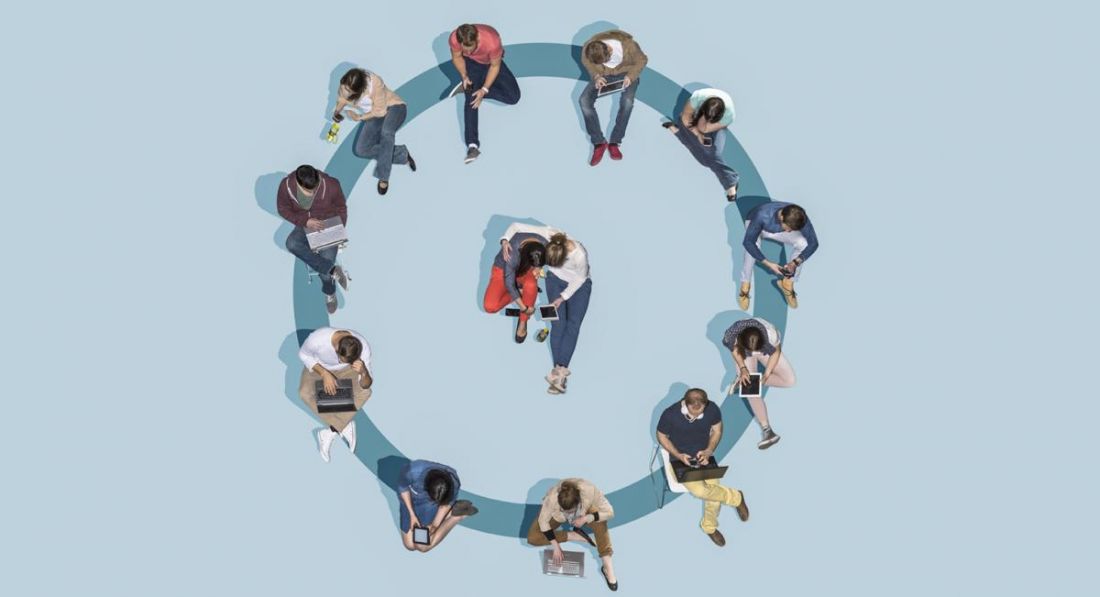 Közösségi média és valóság: filterek mögött