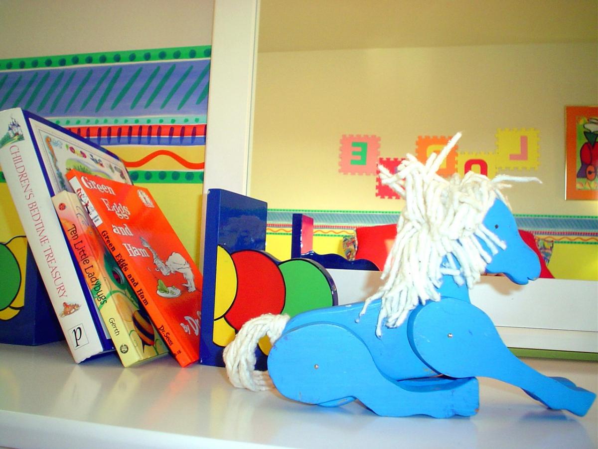 Mesebirodalmak, privát zónák