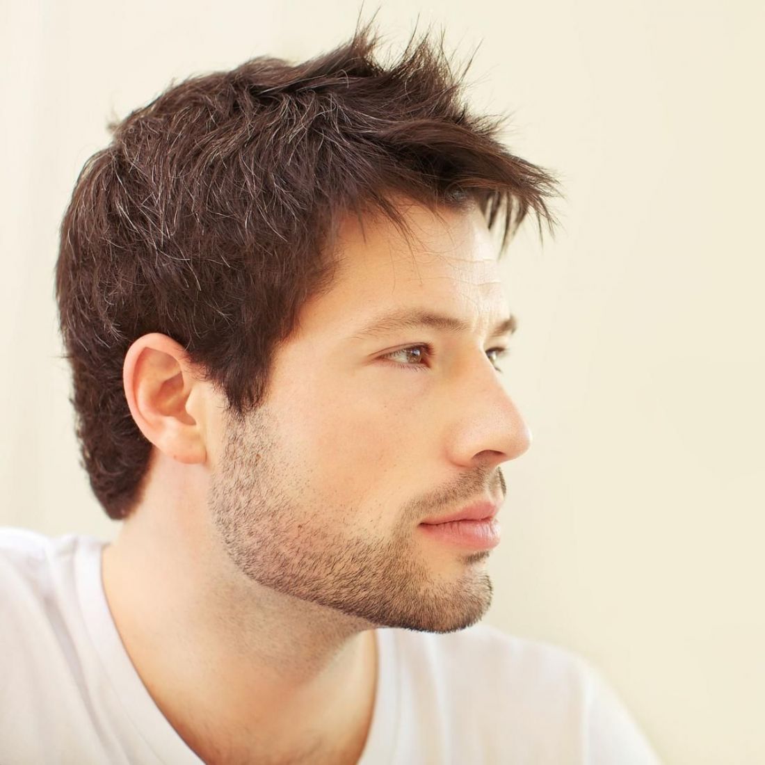 Sérülhet a jóképű férfi feleségének önbizalma