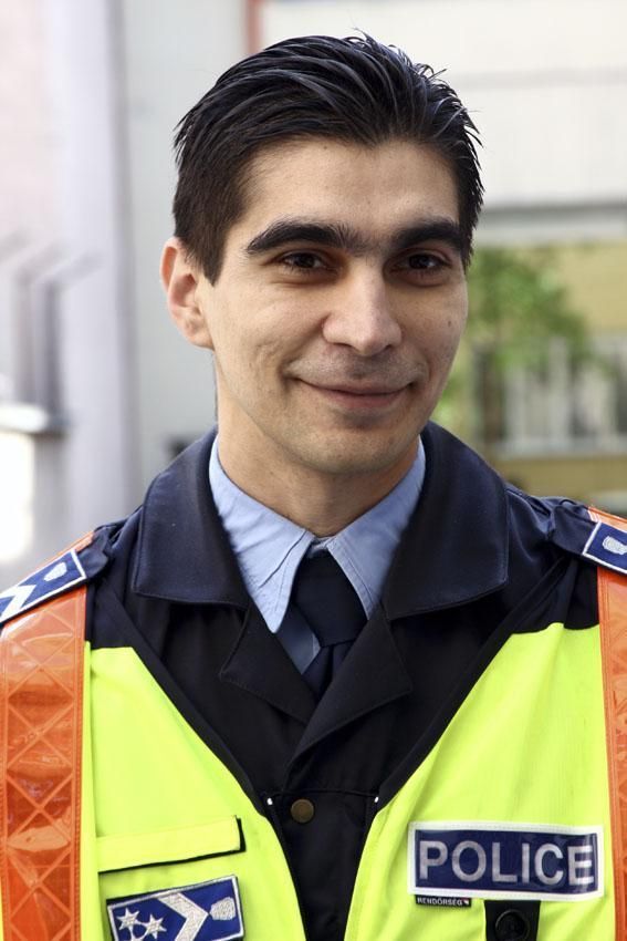 Ösztönző példák - Romazsaruk