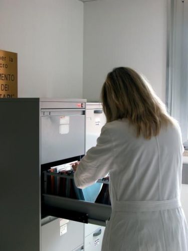 Hatékonyabbá teszi a munkát a fehér köpeny viselése