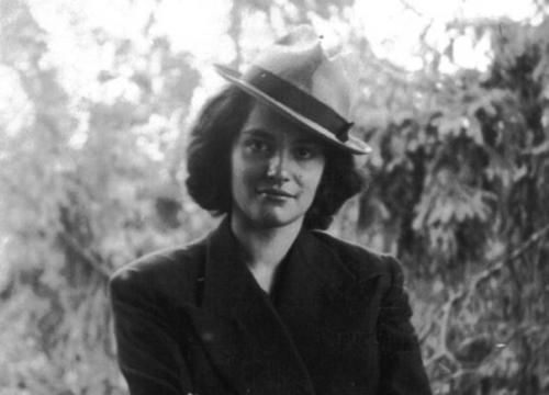 Polcz Alaine-re emlékezünk