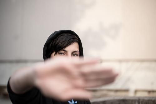 „Na, most menjek vagy maradjak?”*