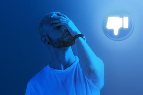 Vakfoltjaink reflektorfényben 