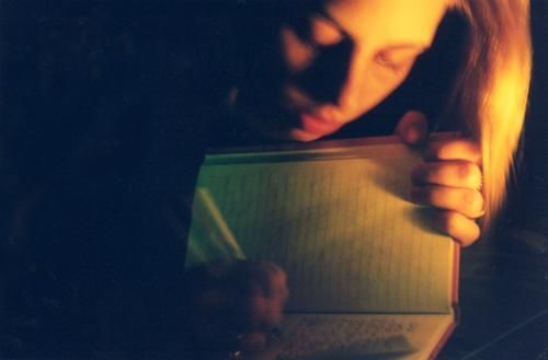 Megbomlott narratívák