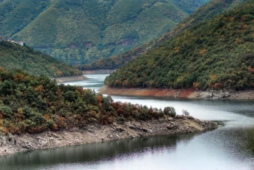 Hegyekbe vagy tengerpartra vágyik?