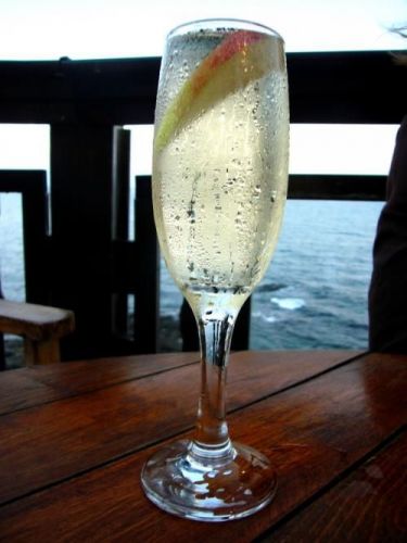 Segíti a kis különbségek felismerését a mértékletes alkoholfogyasztás