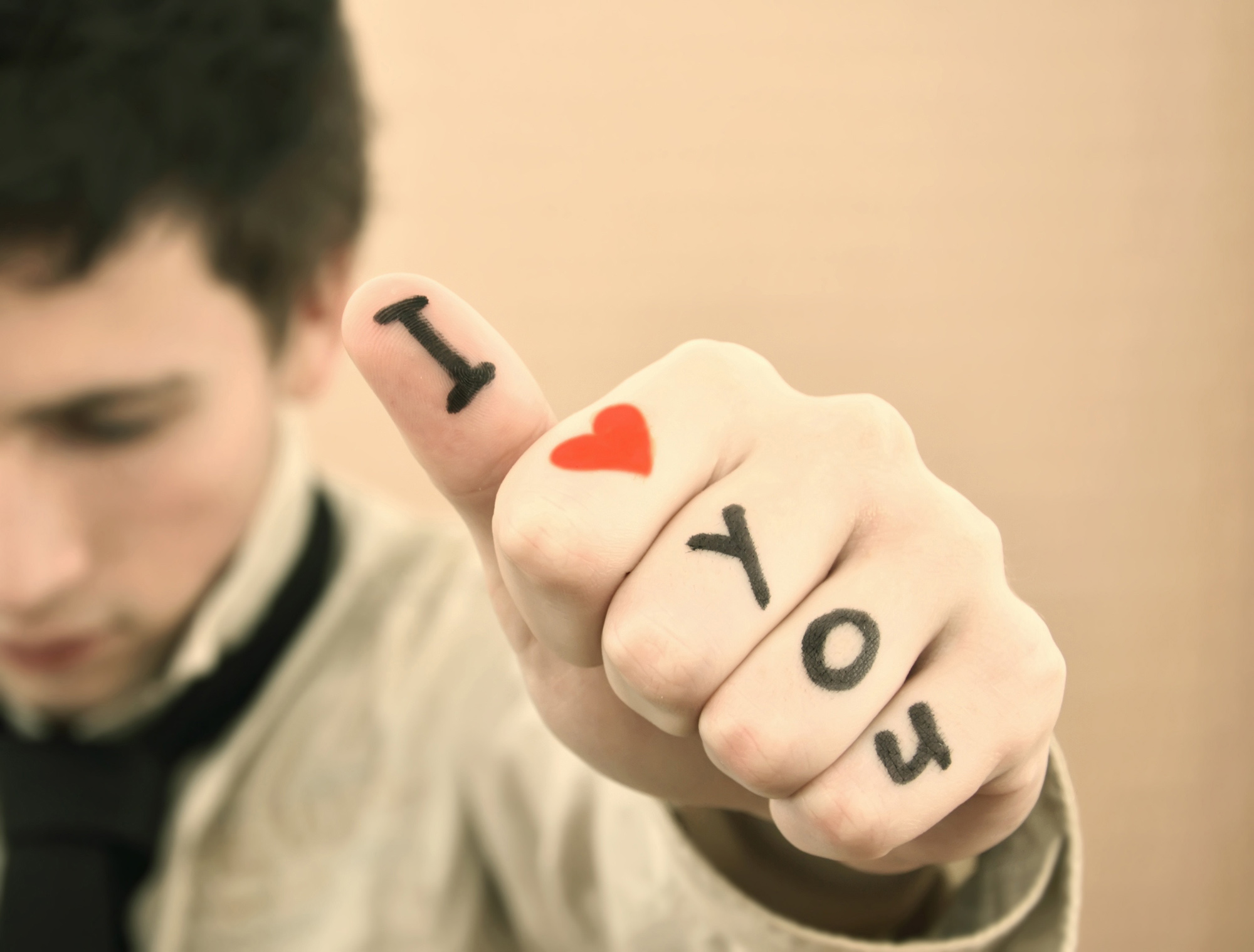 Ki mondja ki el?ször…