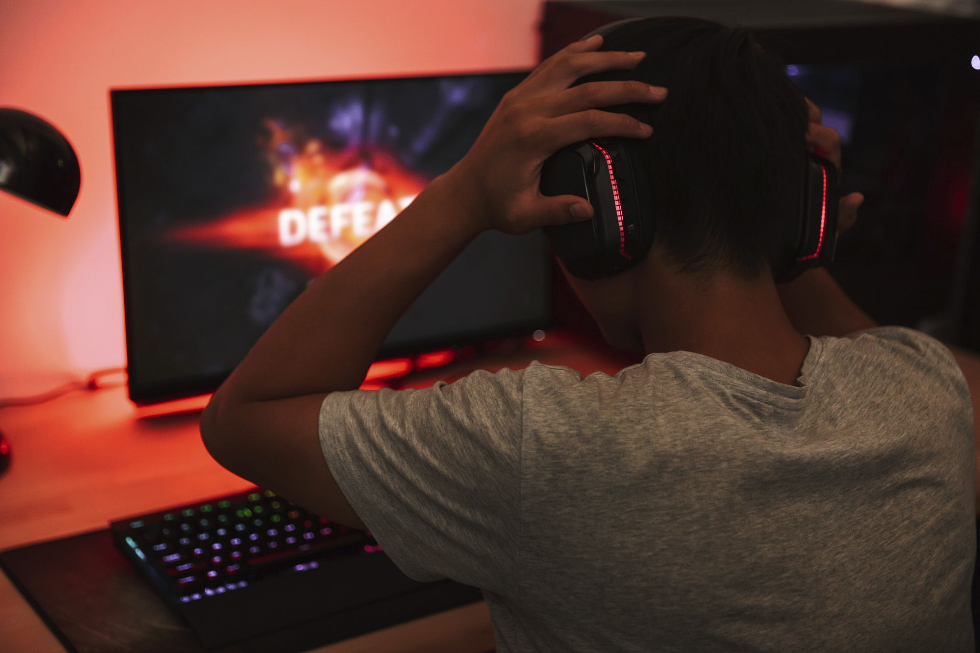 Az er?szakos videójátékok és az empátia kapcsolata