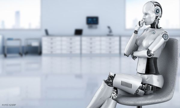 Robotterapeuta a rendel?ben?