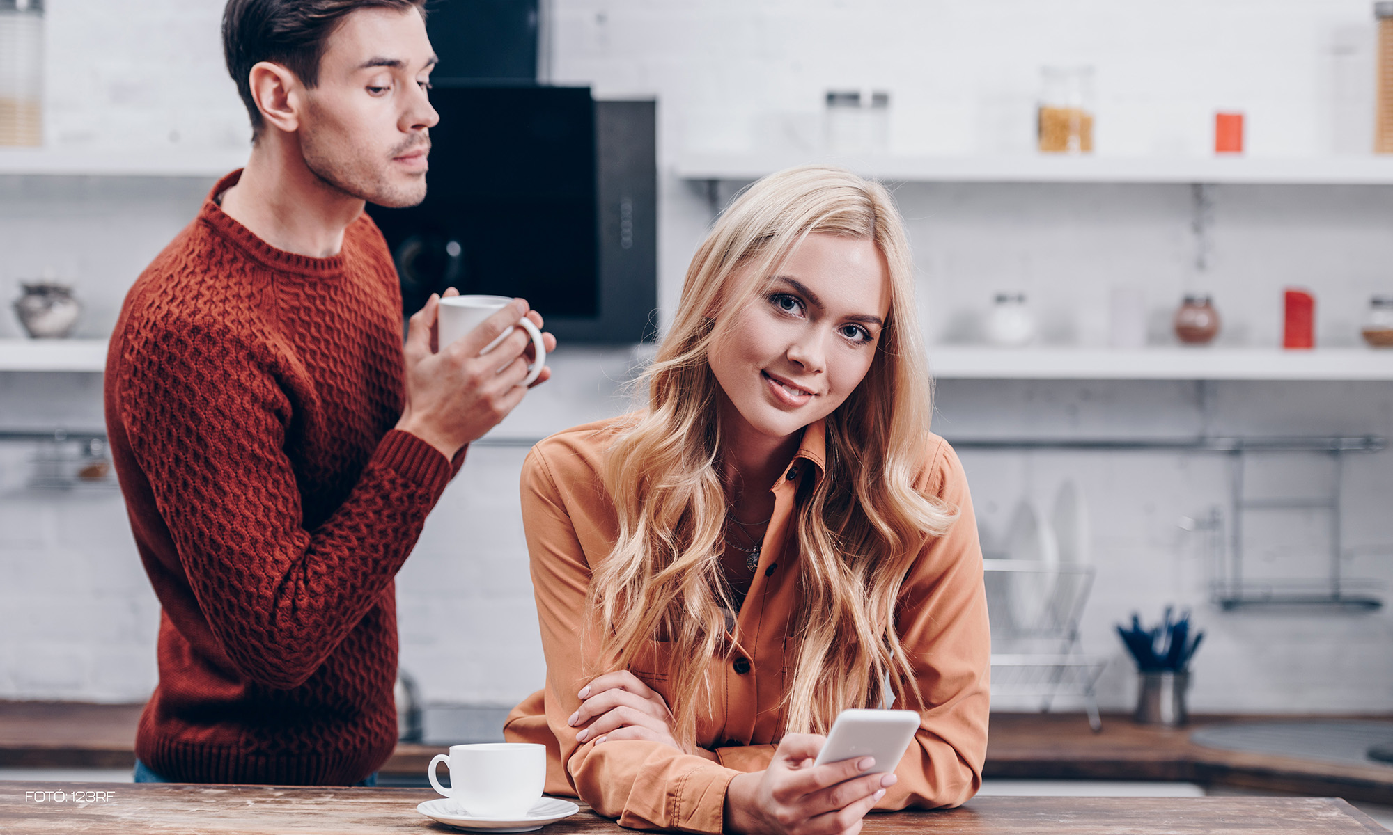 Megbízom benned, de ugye adsz kódot a telódhoz?!  