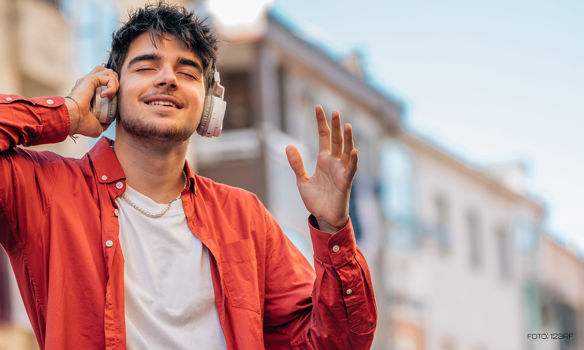 Miért ragad be a fejünkbe egy dallam?